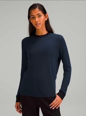 Lululemon Silk-Blend True Navy Black Crewneck Lightweight Sweater Size 6